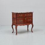 1184 3151 CHEST OF DRAWERS